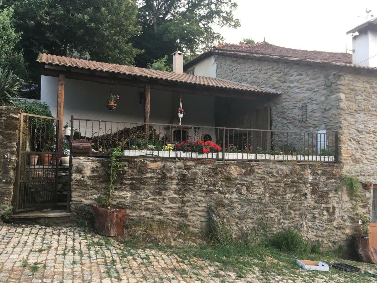 Casa Da Zeza Villa Negreda Exteriör bild